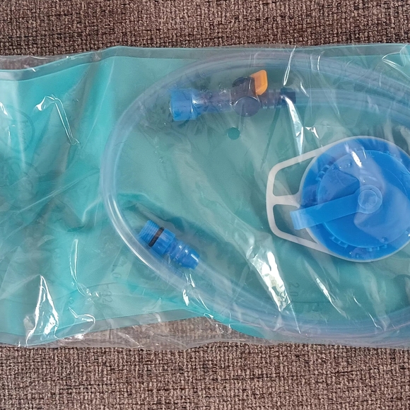 Hydration Backpack - Picture 3 of 5